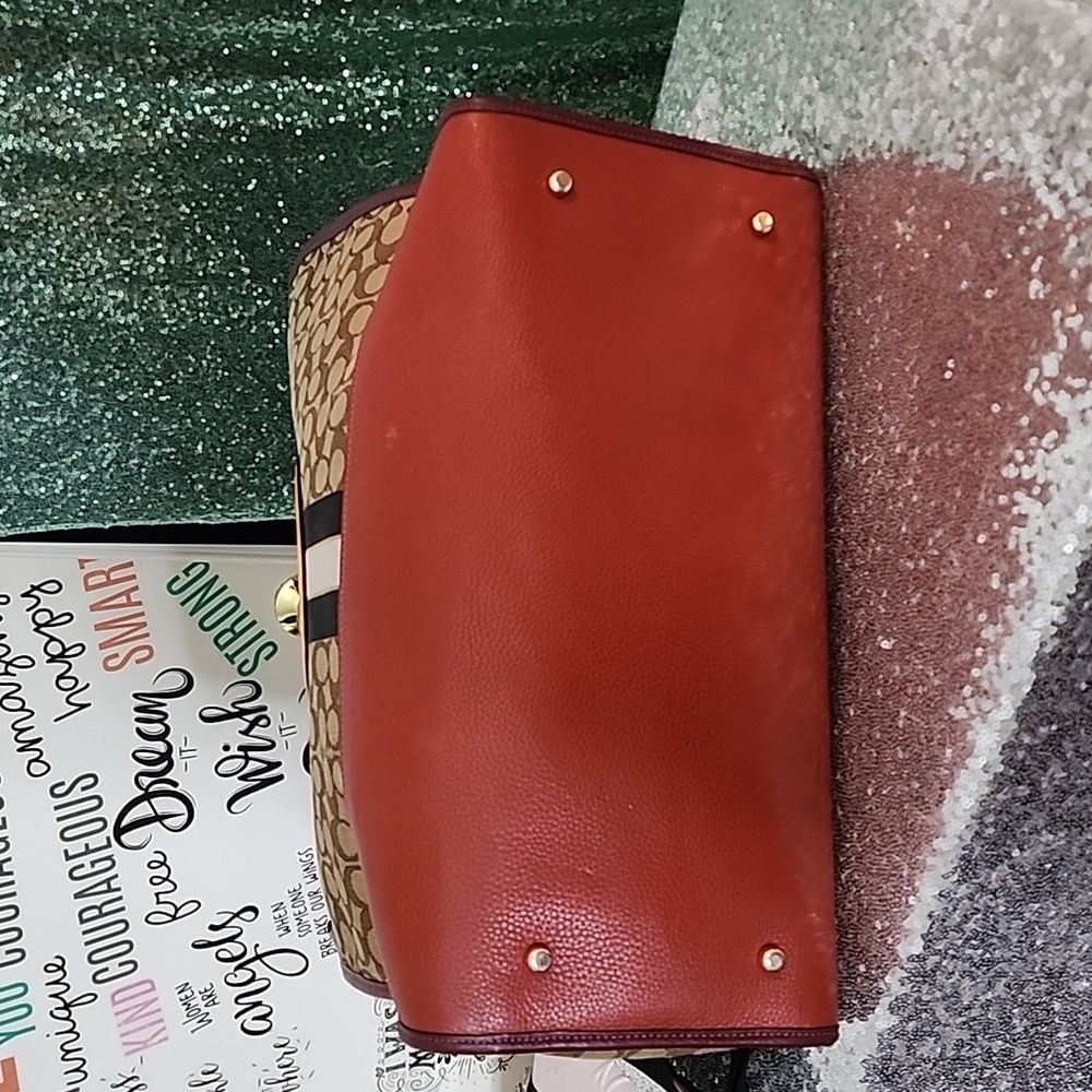 COACH DEMPSEY TOTE 40" - Picture 3 of 14